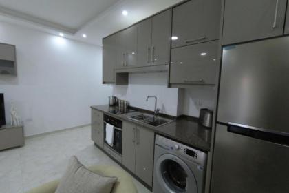 Amazing one Bedroom Apartment in Amman Elwebdah 1 - image 11