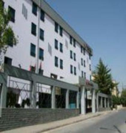 Ramada Hotel & Suites Amman