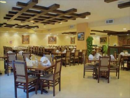 Al Fanar Palace Hotel and Suites - image 13