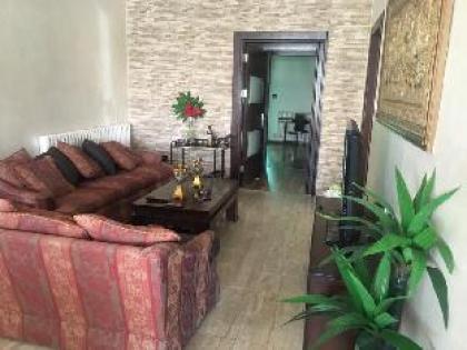 Furnished apartment in Shmeisani for rent  - image 2