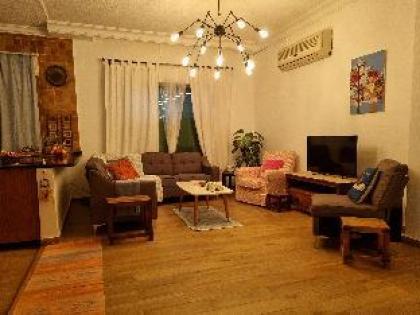 Su's AlKursi Cozy Apartment - image 18