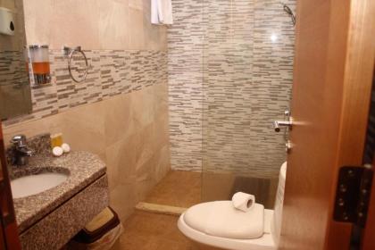 Jawharet Alswefiah Hotel Suites - image 15