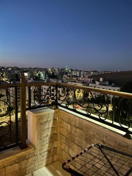 Beautifull Rooftop with an Amazing Terrace View - image 11