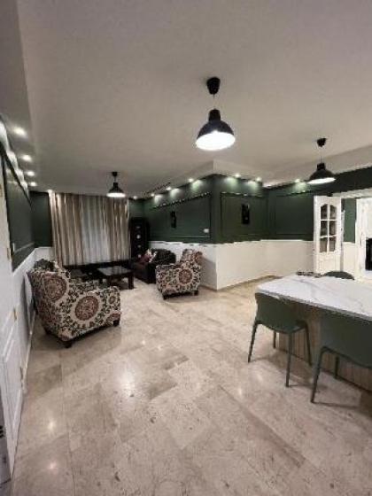 Entire house - 3 Bedroom Apartment Of 200 Square M With Terrace - image 20