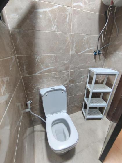 apartment 60m for rent abdullah ghosheh-st jordan - image 13