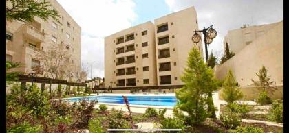 Cozy Deir-Ghbar flat with garden - image 6