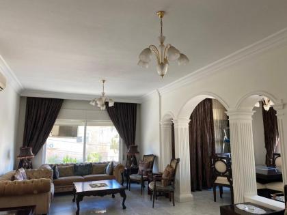 Central Amman 3 bed apartment - image 3