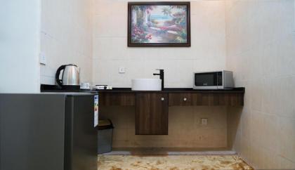 Sorate Hotel Apartment - image 12