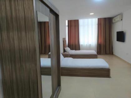 Rayan Hotel Suites - image 19