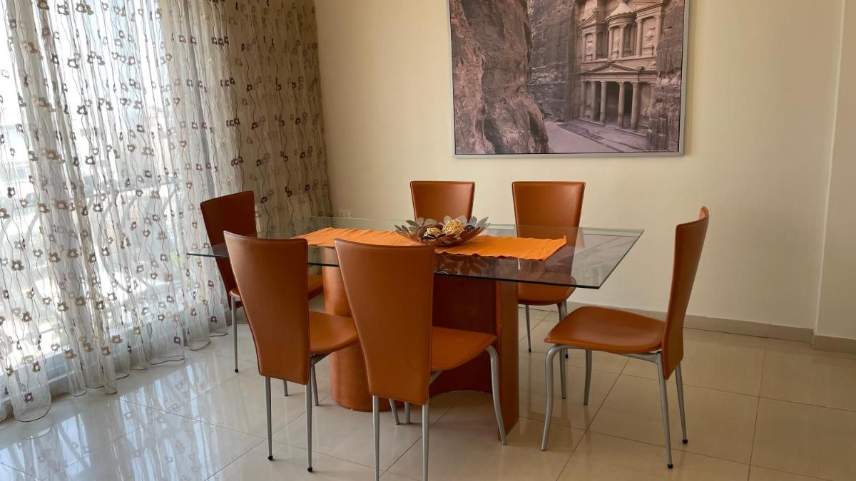 Abdoun Apartment - image 3