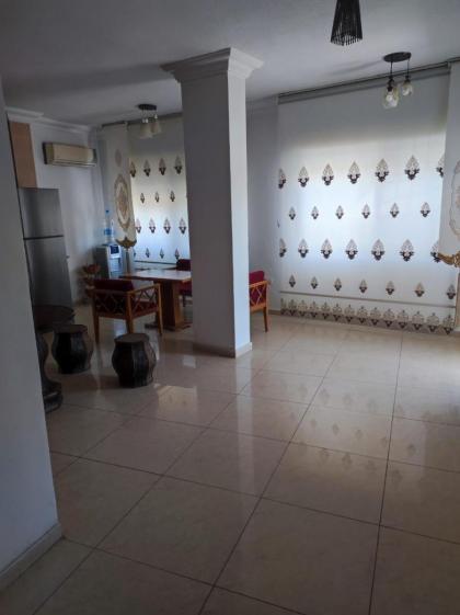 Noor Apartment - image 10