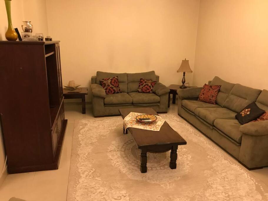 2 Bed Room Apparment in Amman - Der Ghbar - image 3