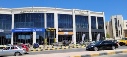 Modern apartment next to university of Jordan Amman 