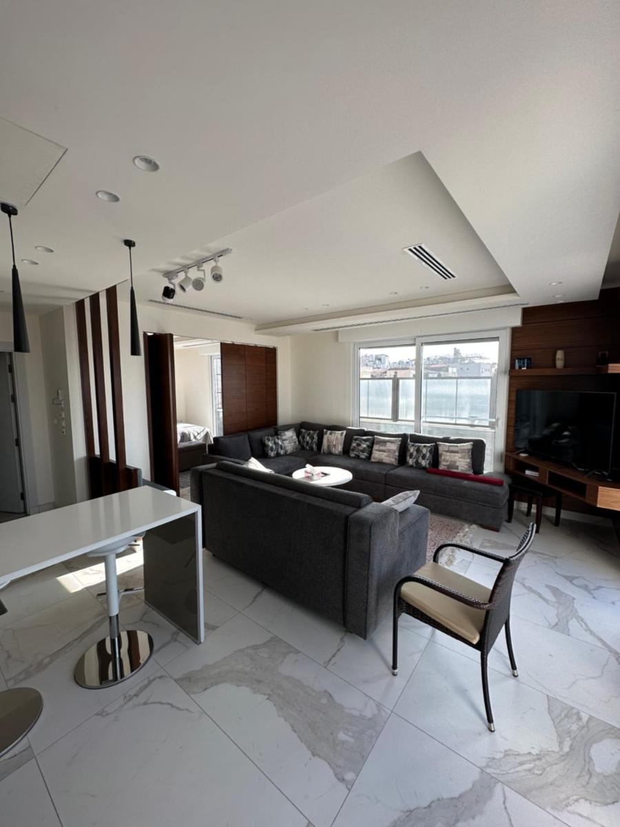 Furnished luxurious suite for Rent - image 3