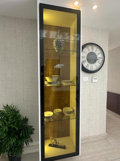 Abdoun luxurious apartment - image 6